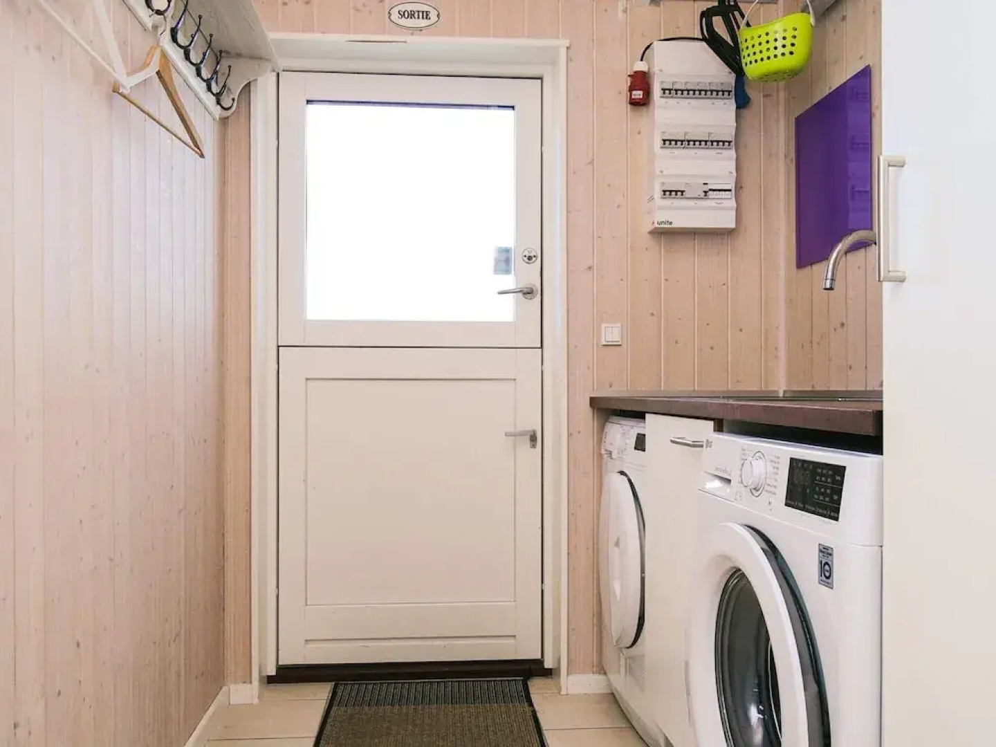 8 Person Holiday Home in Horve-by Traum