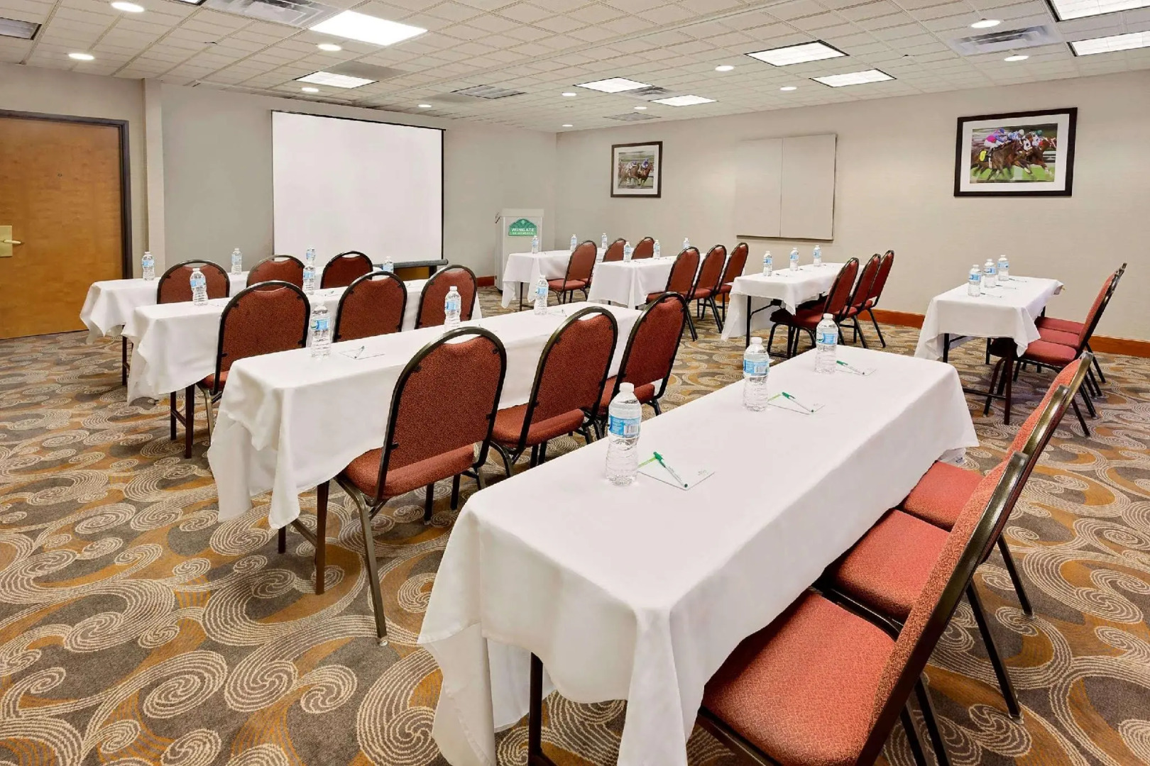 Comfort Inn & Suites Arlington Heights