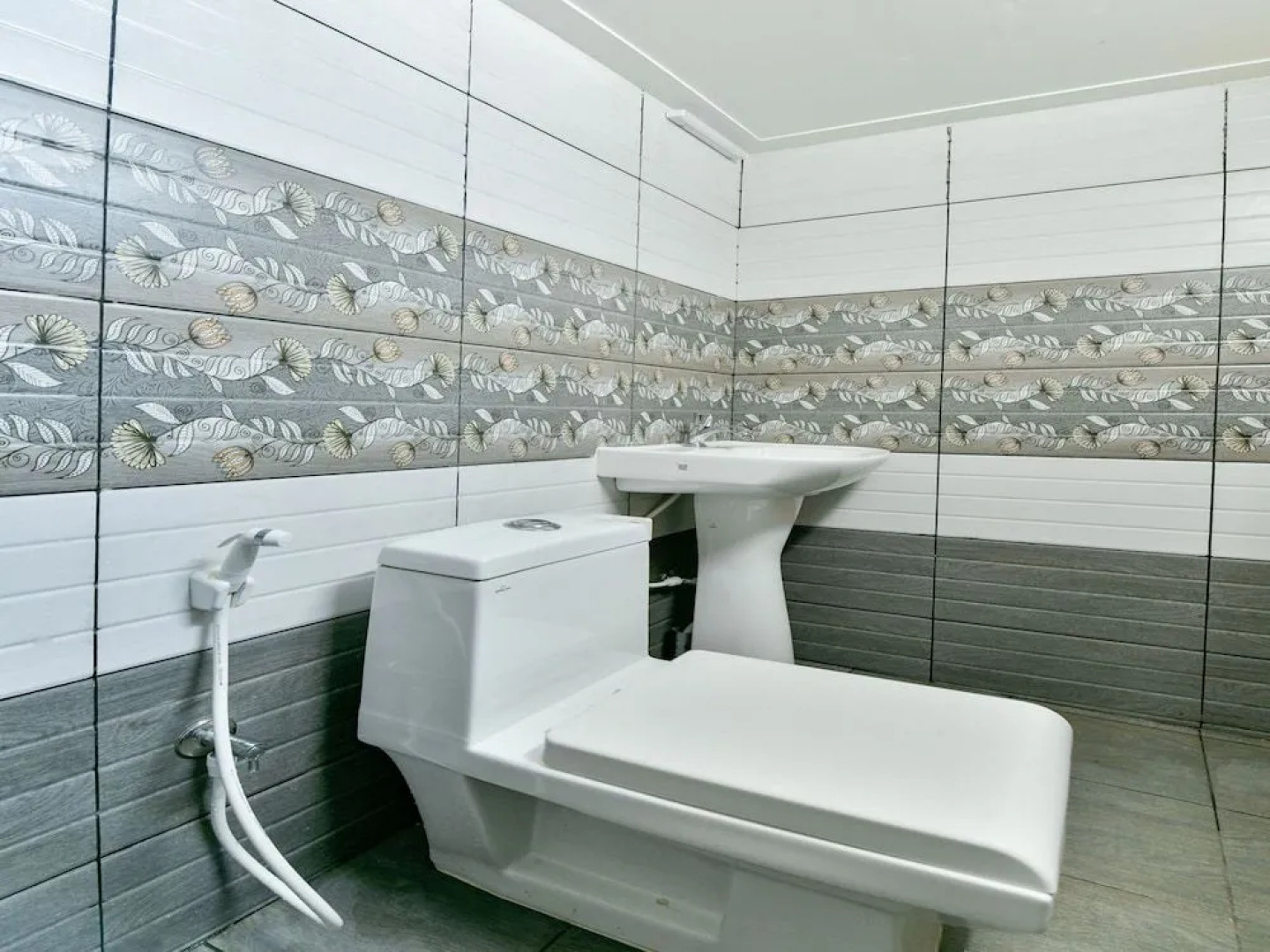 OYO 16838 Big B Houseboat 10 BHK