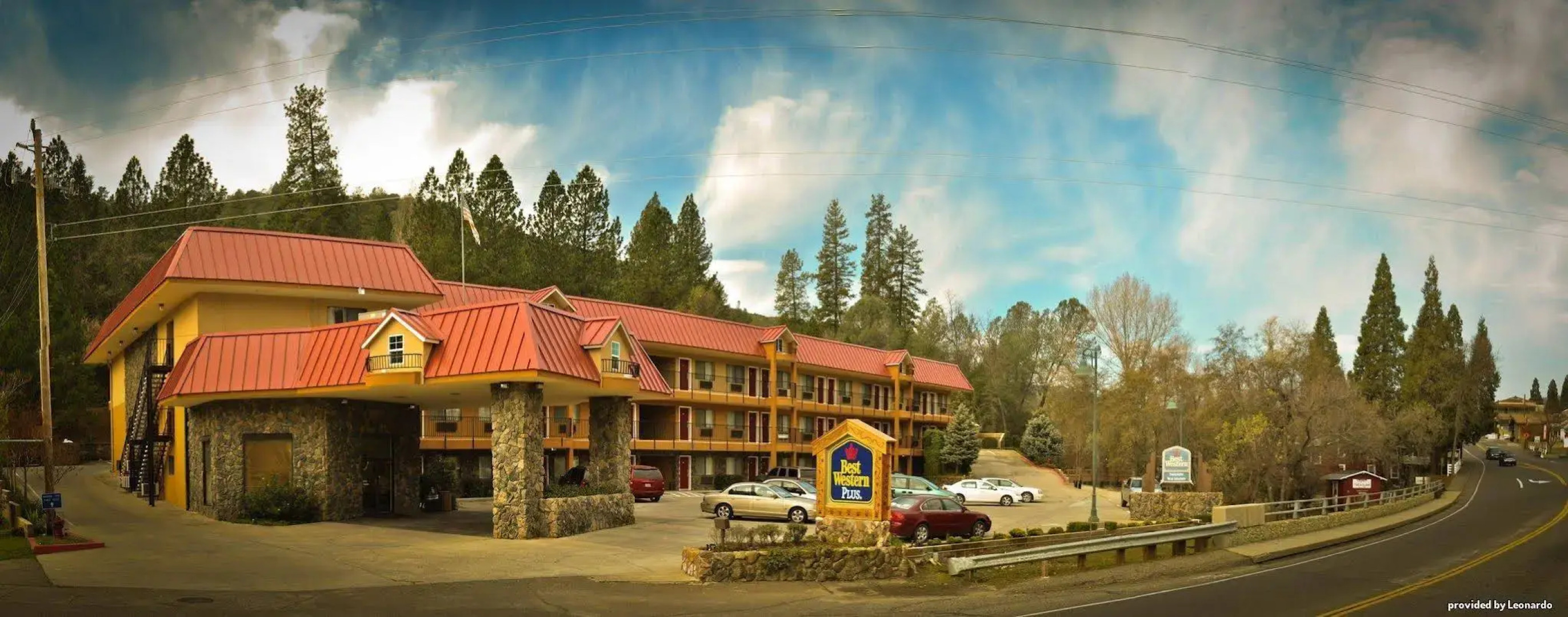 Best Western Plus Yosemite Way Station Motel
