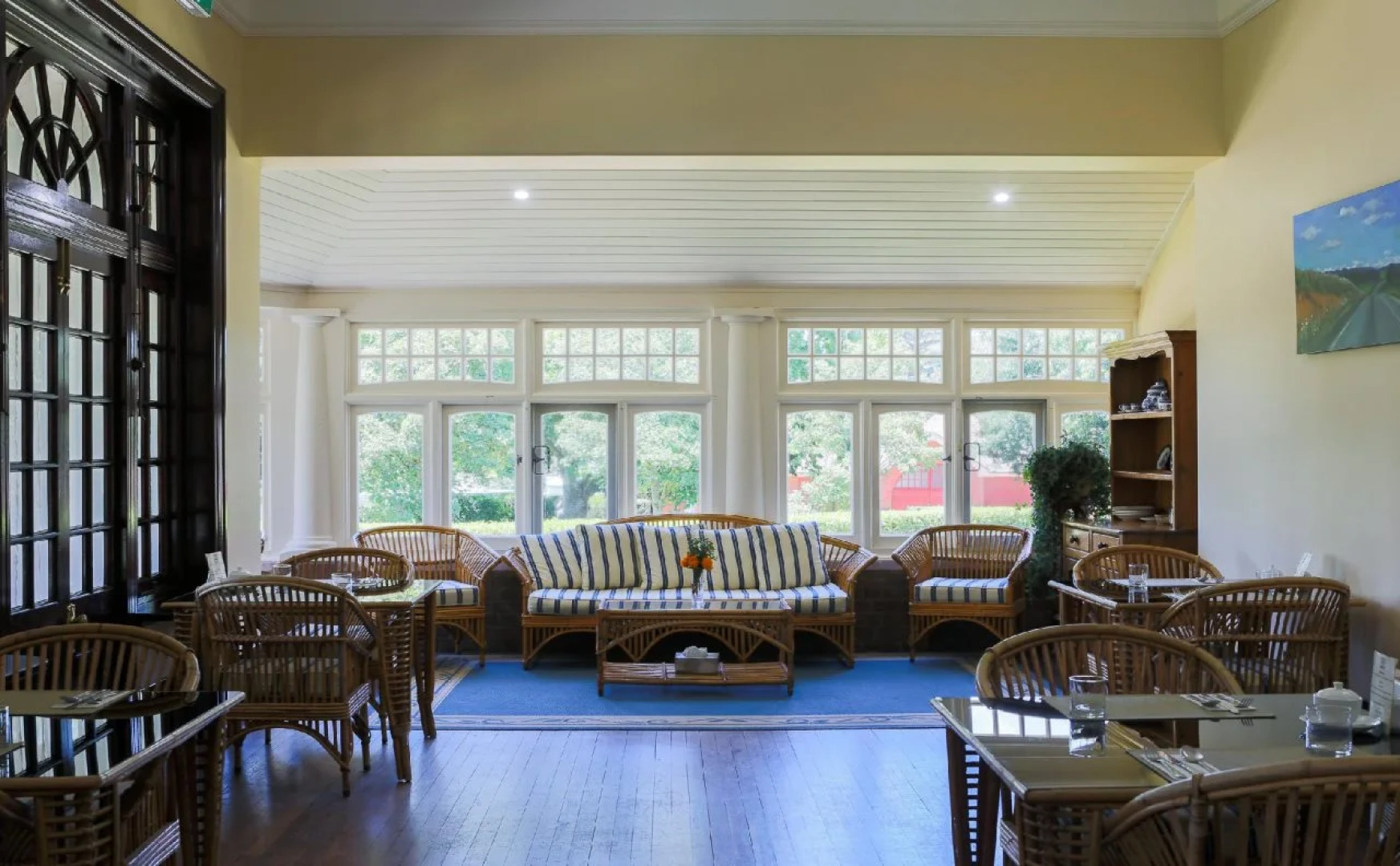 Petersons Armidale Winery & Guesthouse