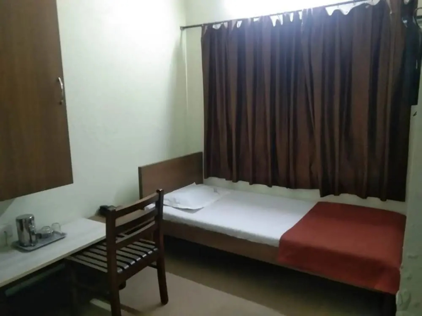 iROOMZ The Grand Lodge