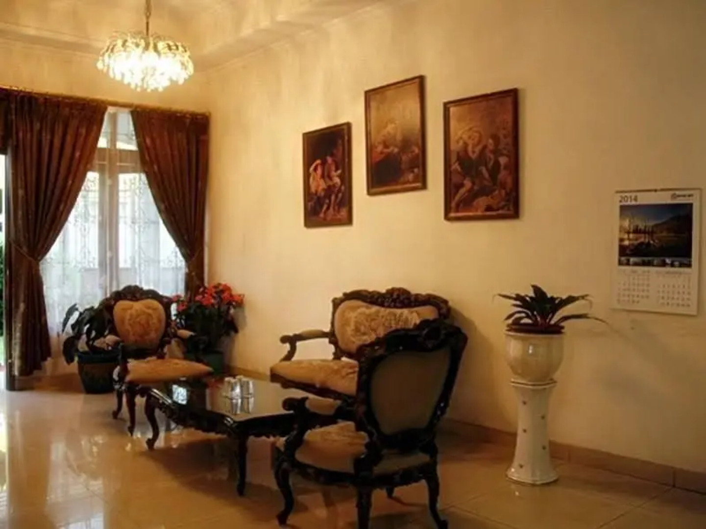 Indonesian Homestay Pasteur