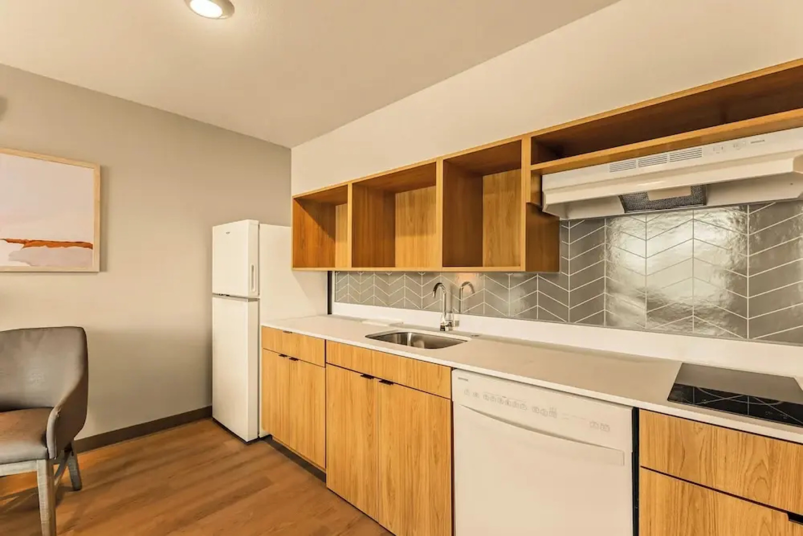 LivAway Suites SLC- West Jordan