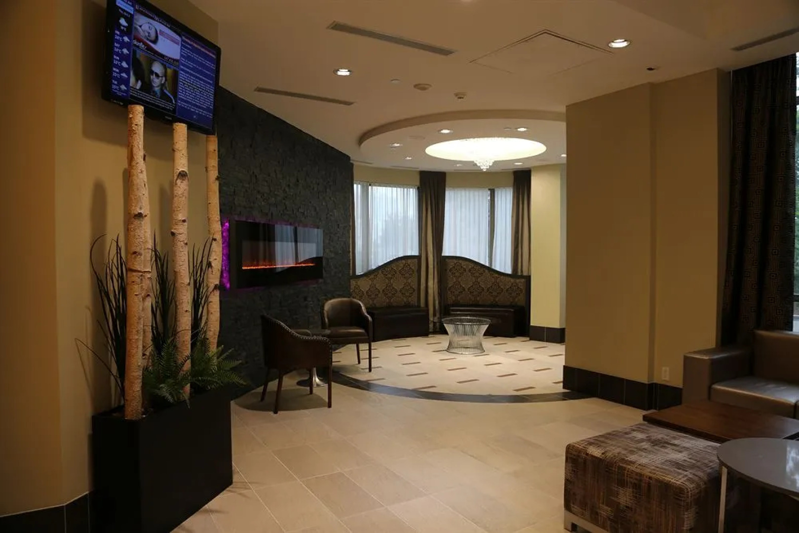 Sarkar Suites - 330 Burnhamthorpe Road