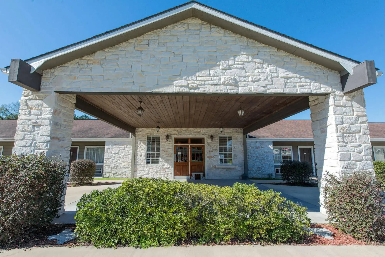 The Stagecoach Inn of Woodville