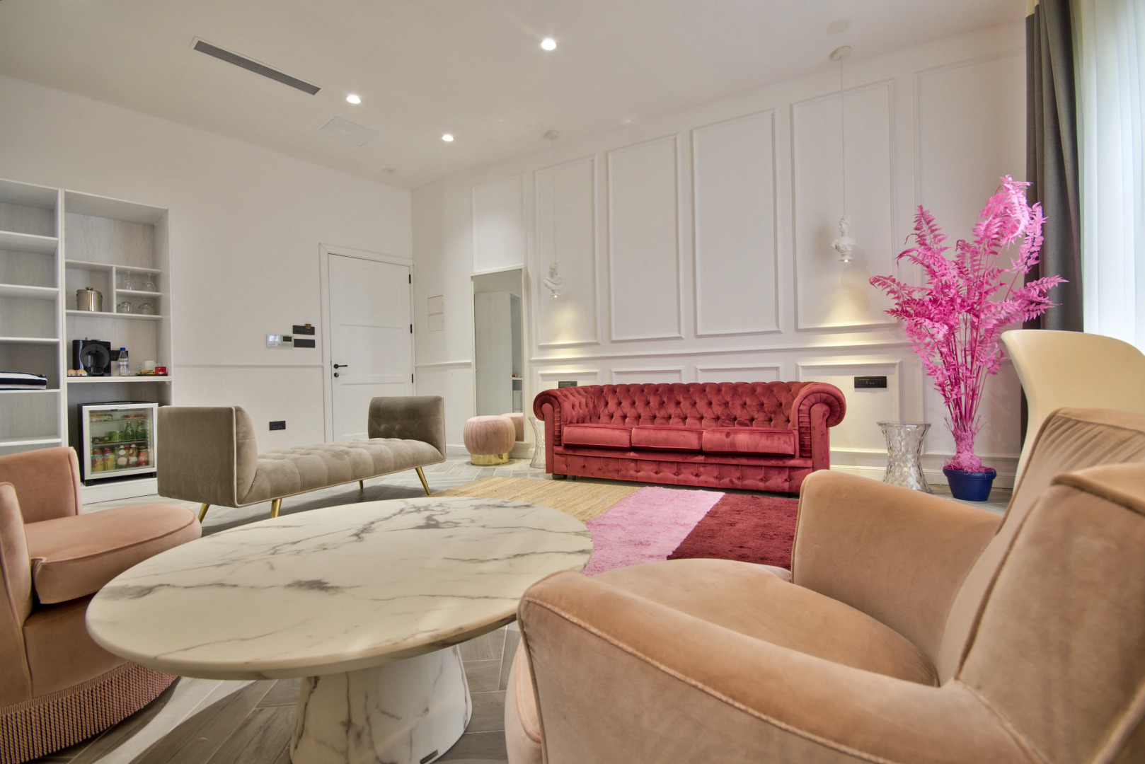 HOLM Boutique &Spa - IK Collection