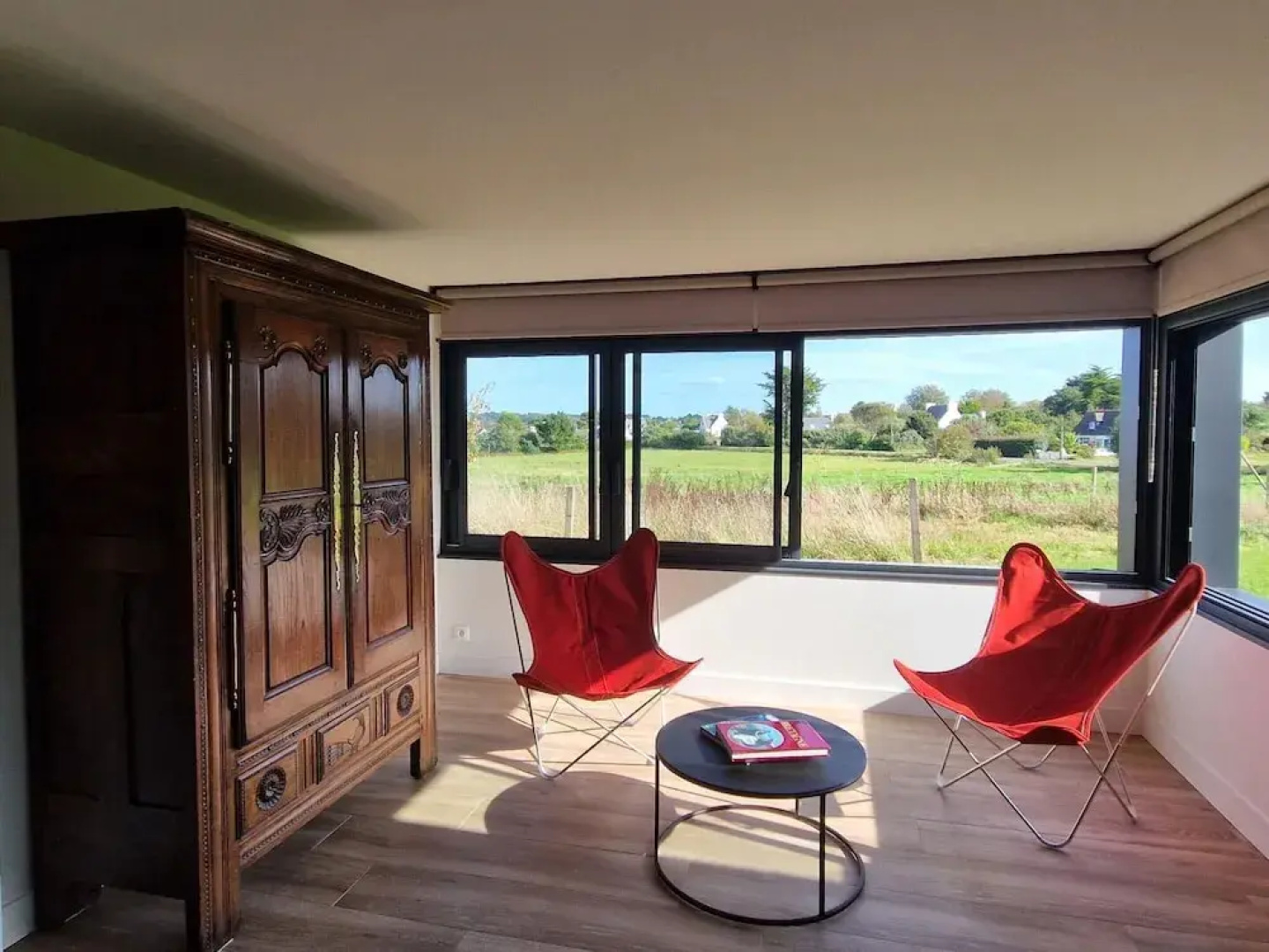 Holiday Home in Plougasnou Near Guerzit Beach