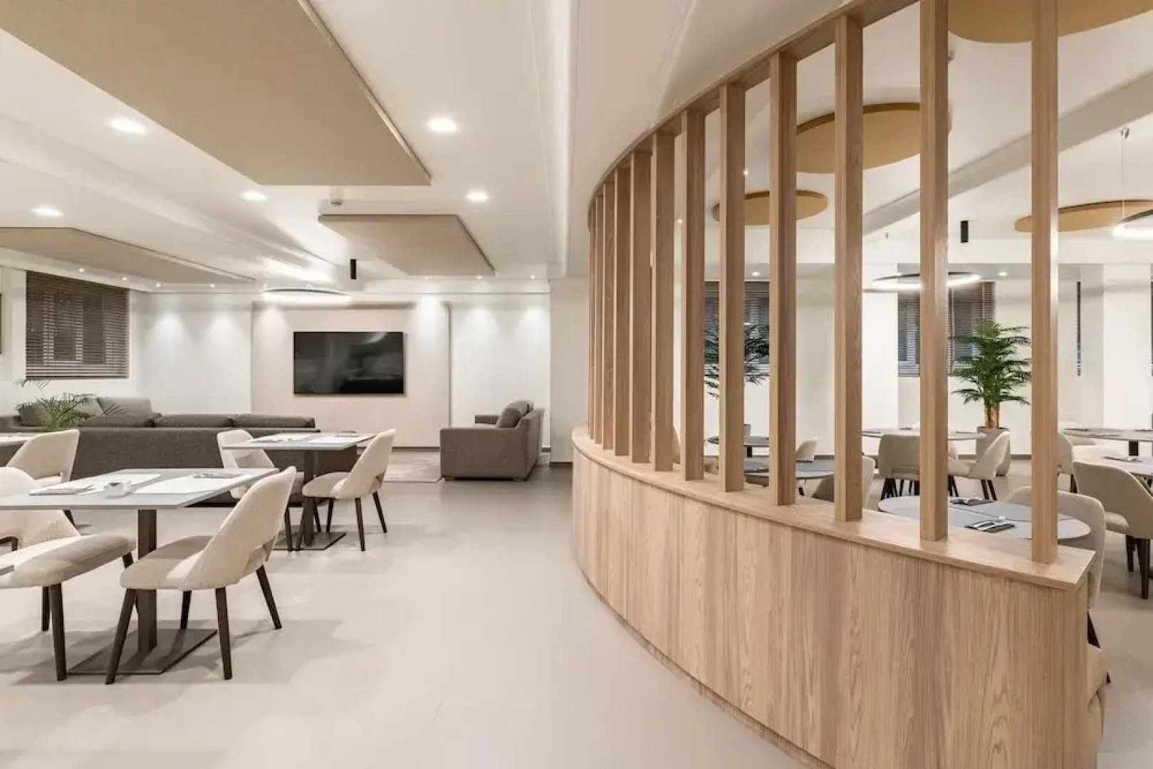 MEALBA HOTEL Suite & Pool