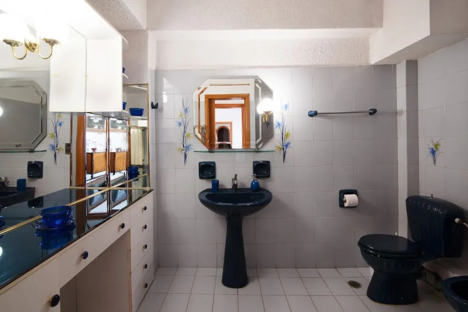 Spacius House Well Located