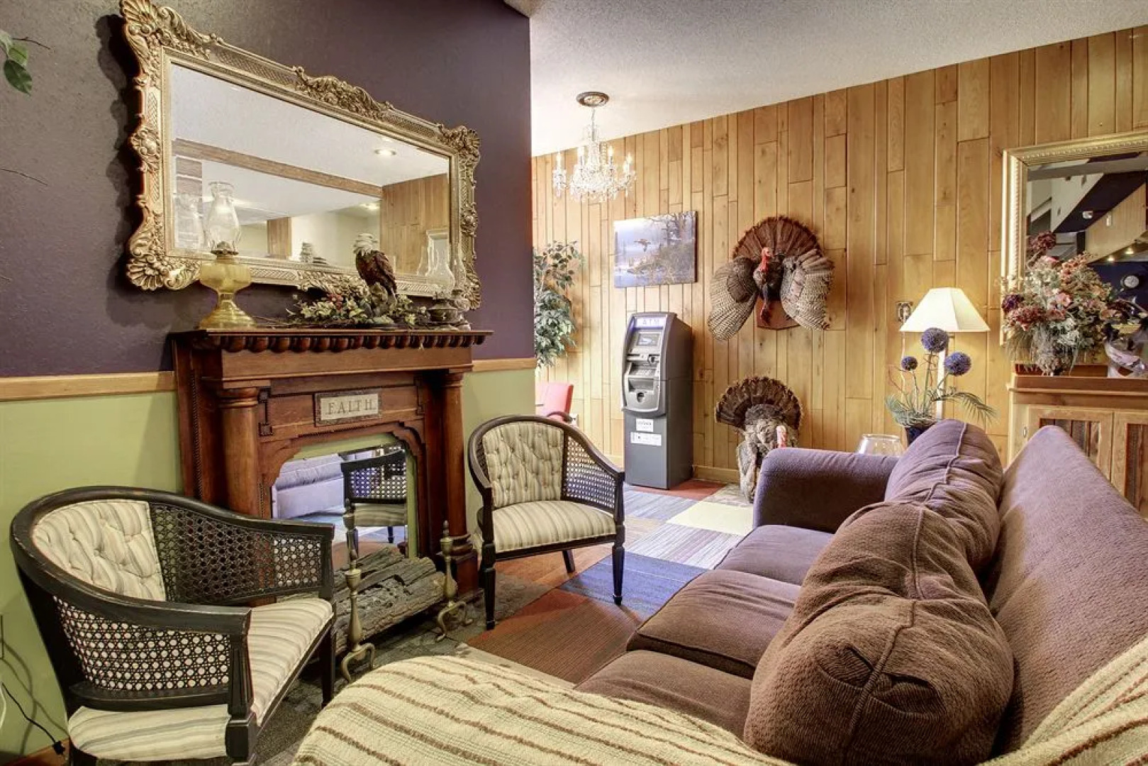 Eagle's Nest Hotel & Conference Center