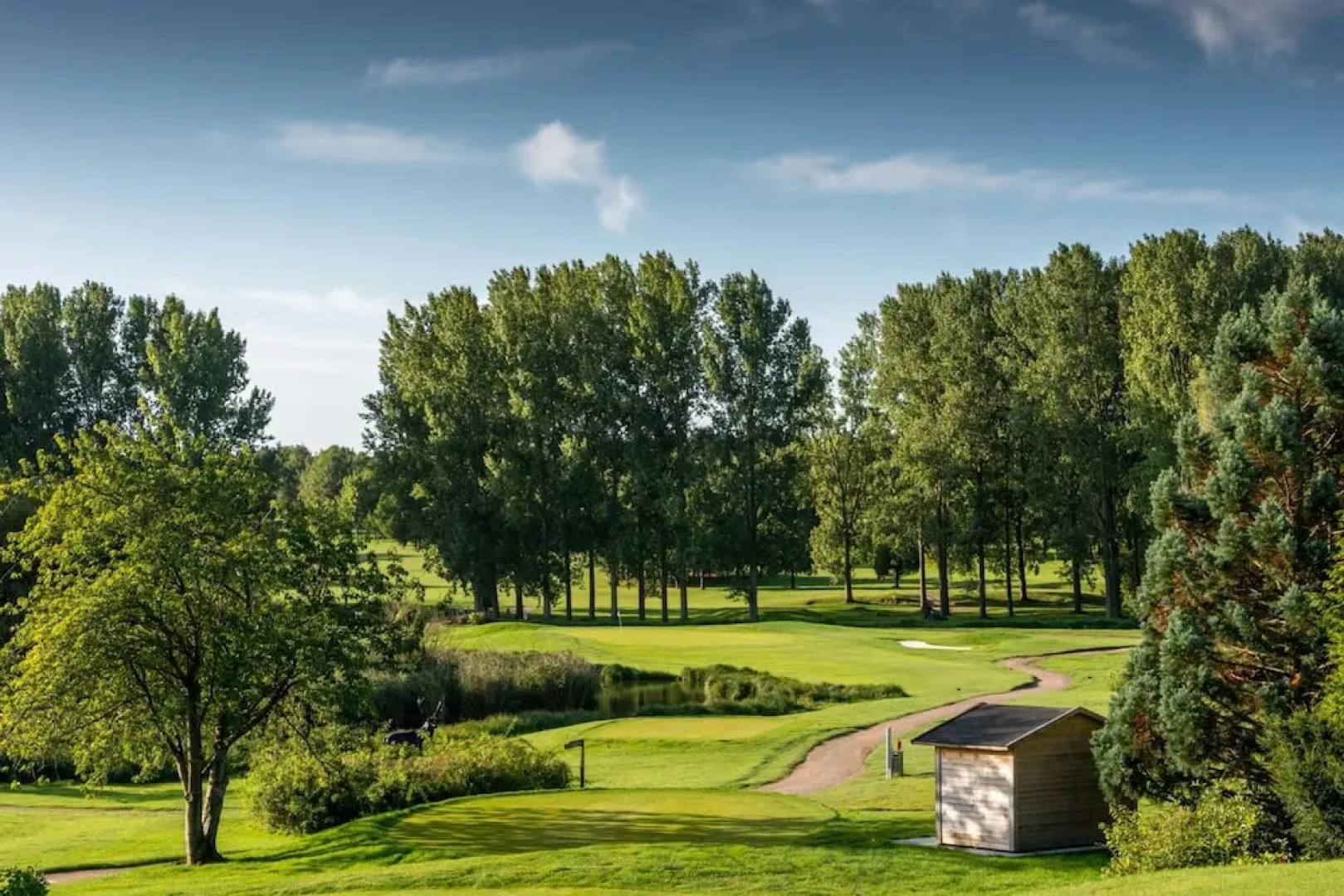 Le Pavillon Du Golf D'Arras