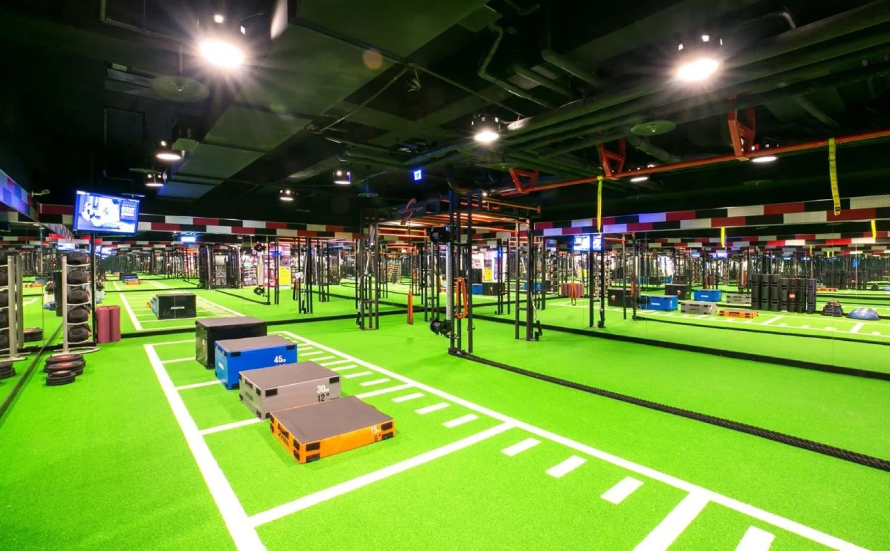 CHECK Inn Taichung LaiLai