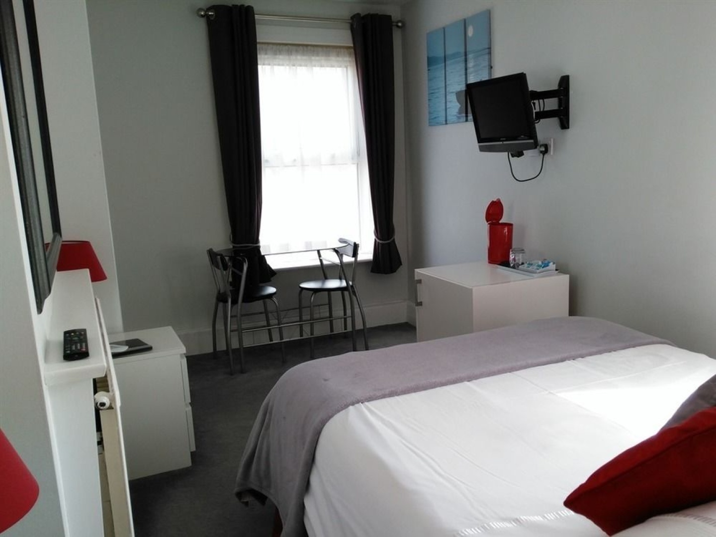 Pleasant Court Guest House