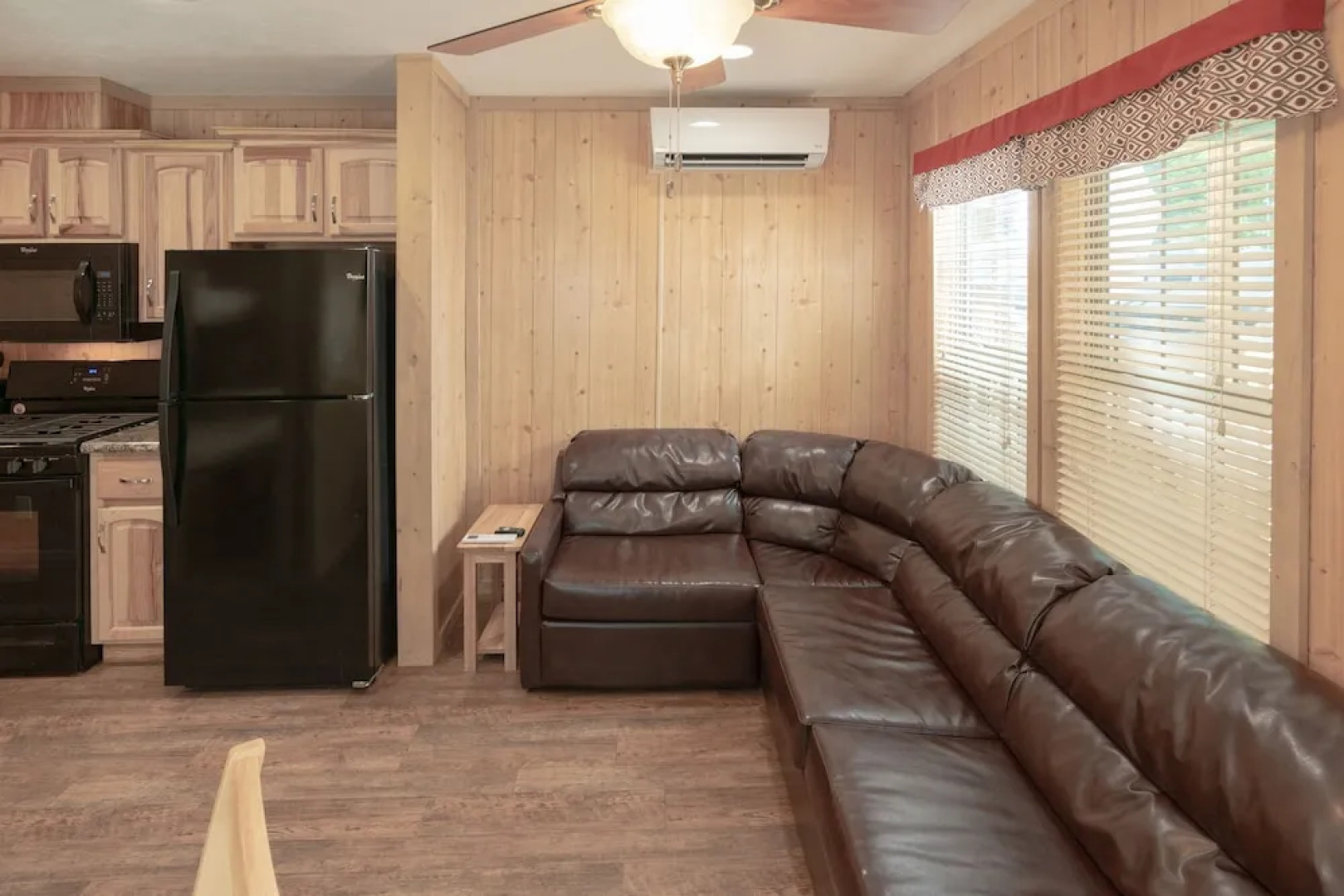 Sun Retreats Adirondack Gateway