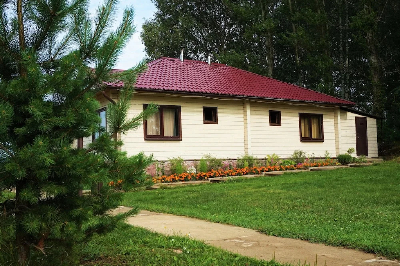 Отель «Бригантина»