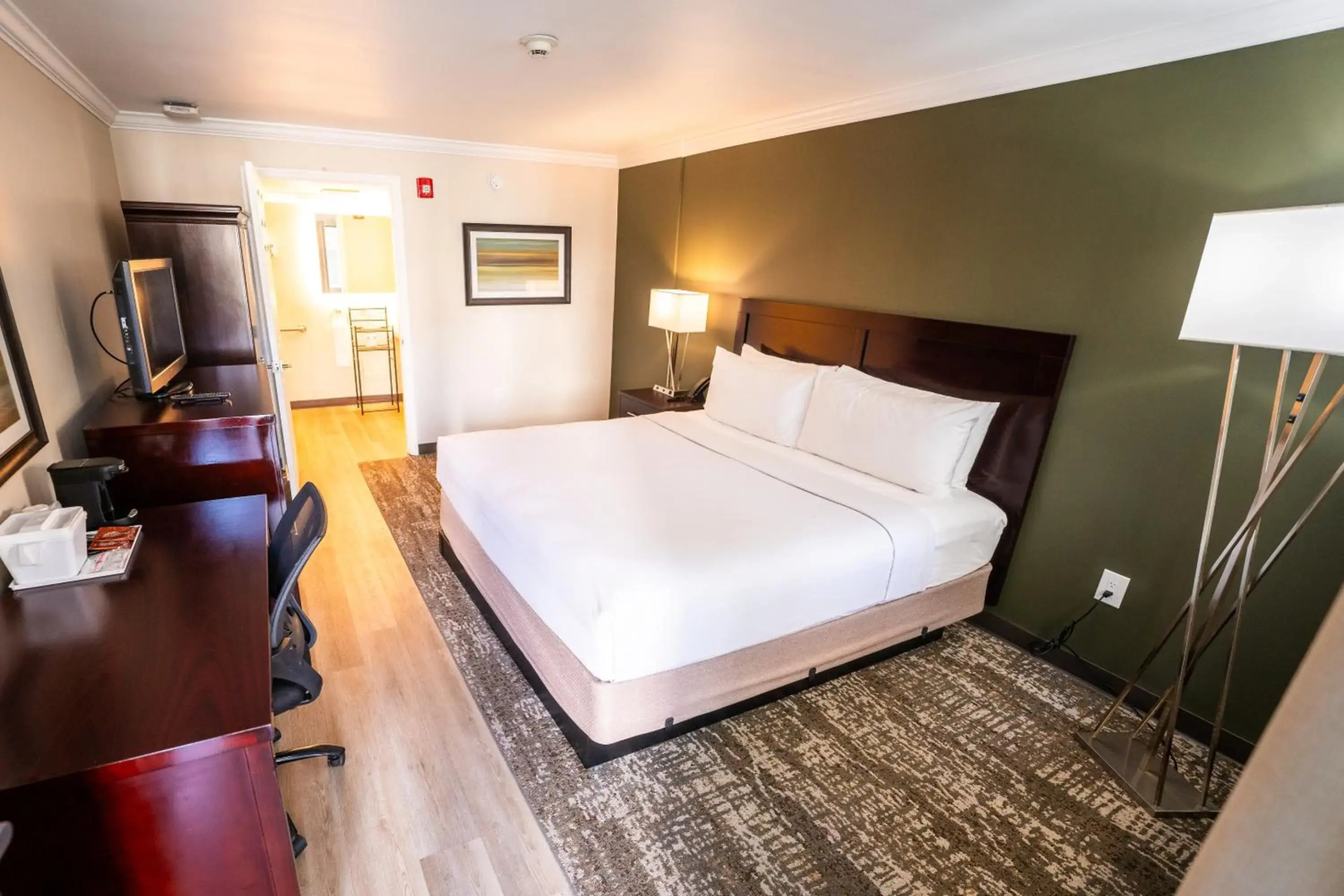 Mai Hana Hotel- Intl Drive, Trademark Collection by Wyndham