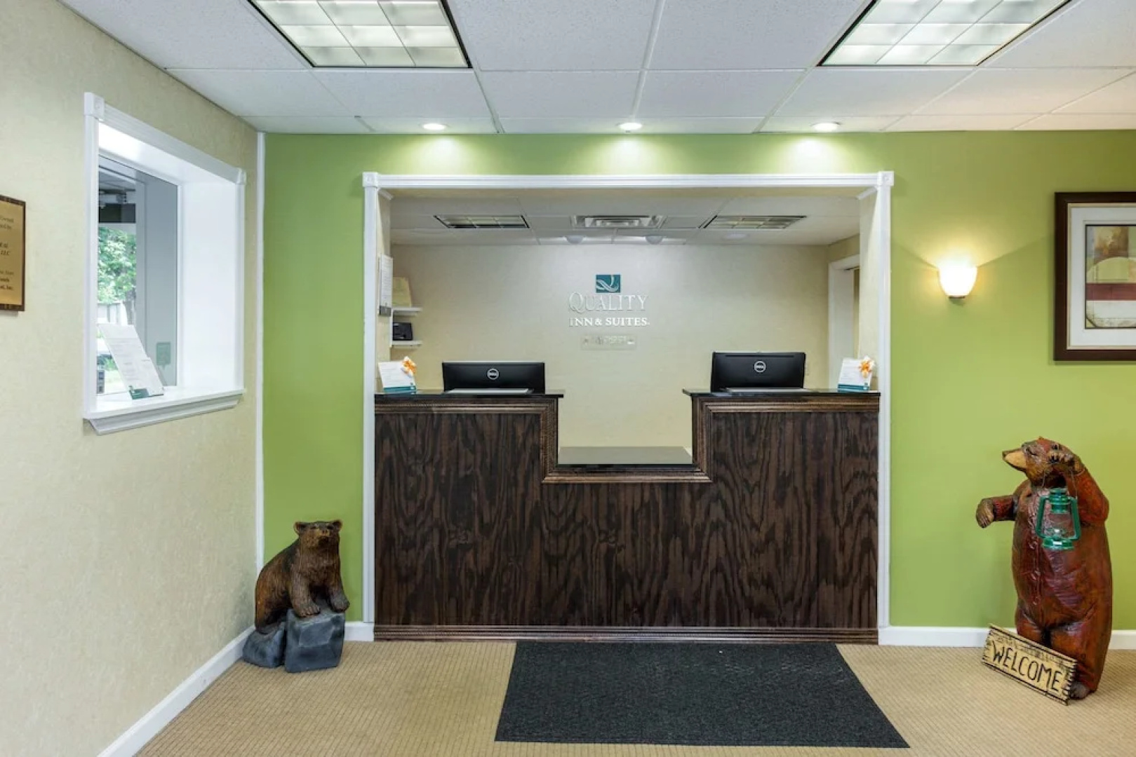 Econo Lodge Inn & Suites Plattsburgh