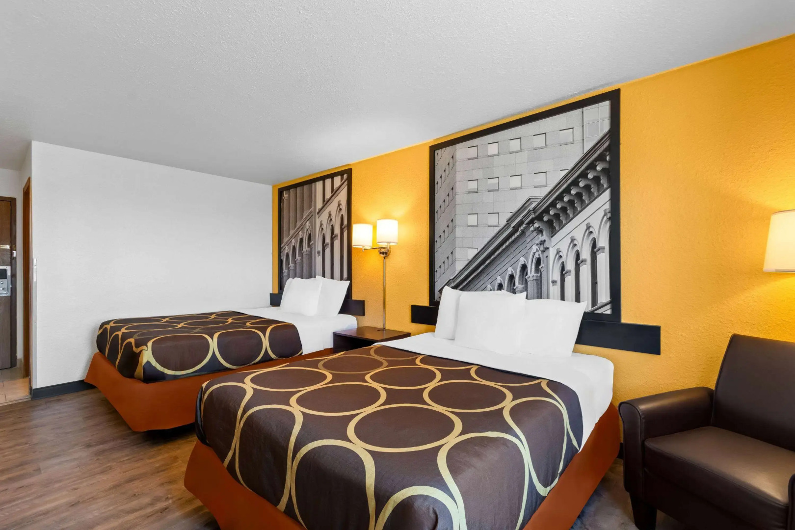 Super 8 by Wyndham Elizabethtown