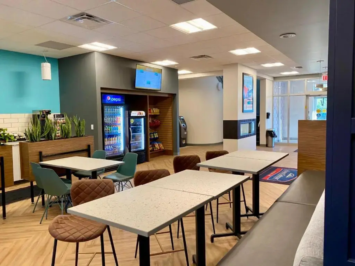 Howard Johnson Express Inn - Winnipeg West
