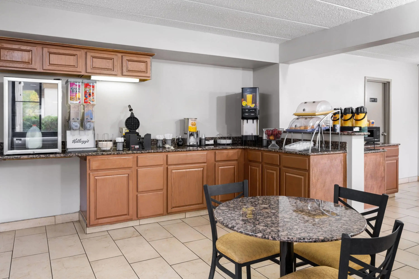 Days Inn by Wyndham Hagerstown I-70