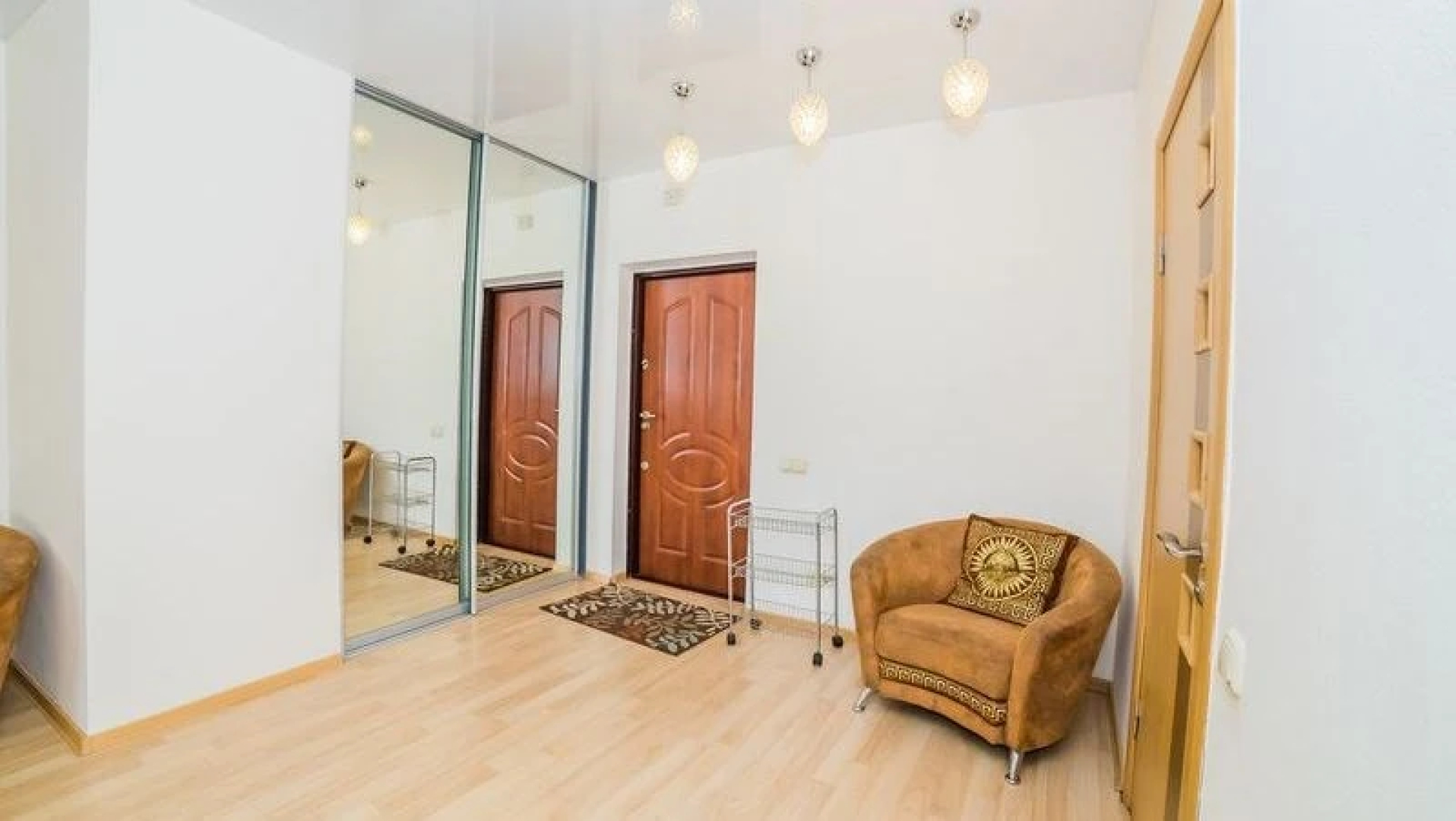 Vlstay Na Avrorovskoj Apartaments