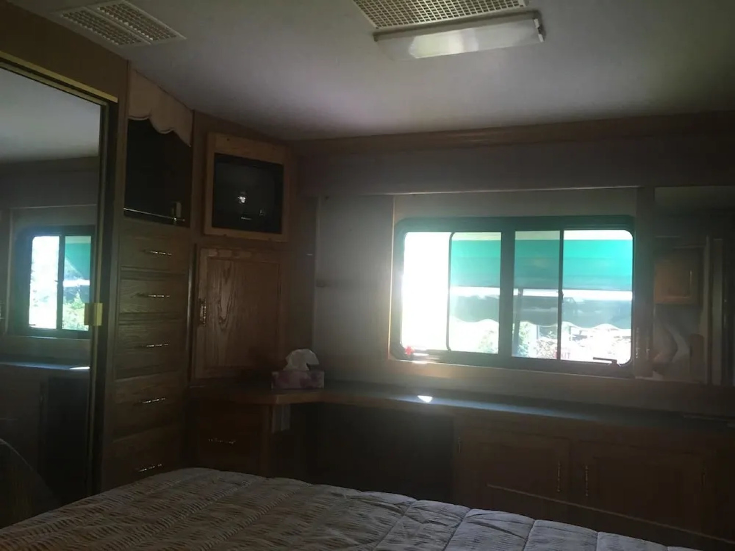 Property With one Bedroom in Lac-brome, With Furnished Garden Near the Beach