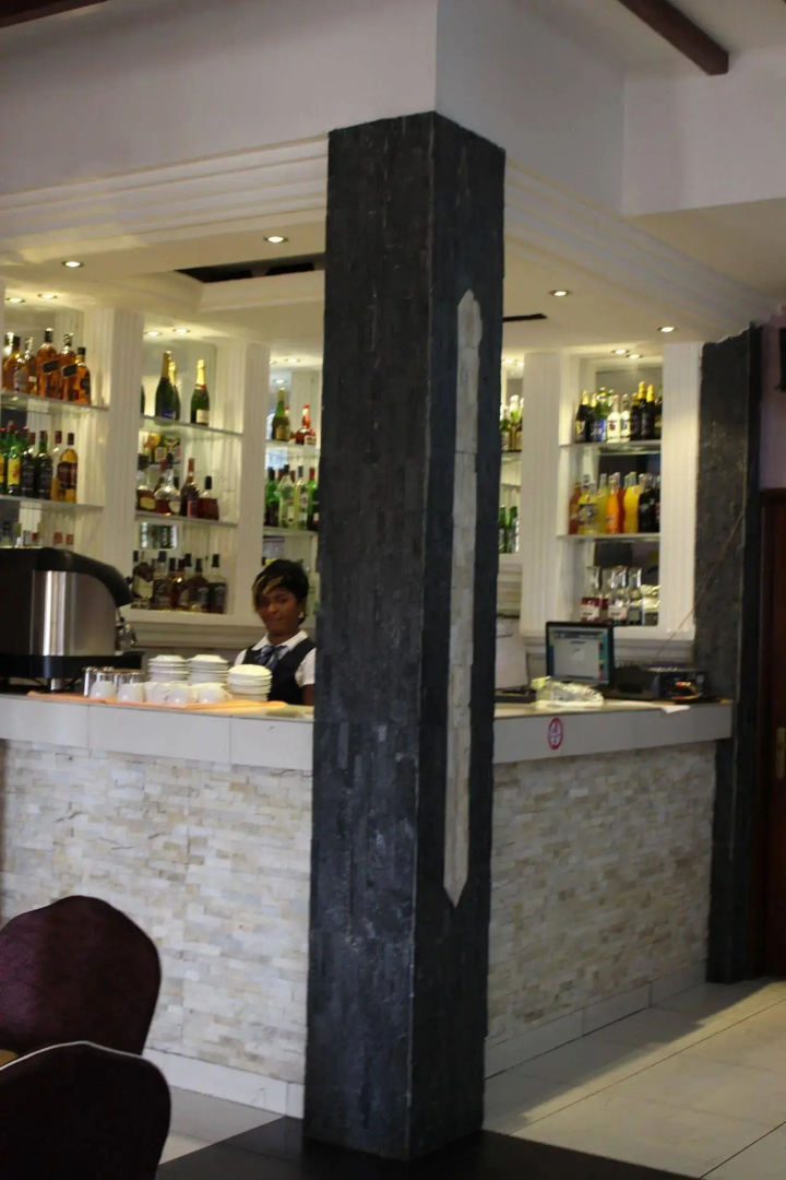 Tou'Ngou Hotel