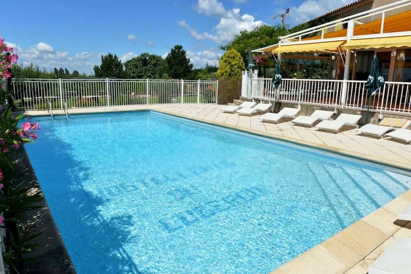 Hostellerie Du Luberon