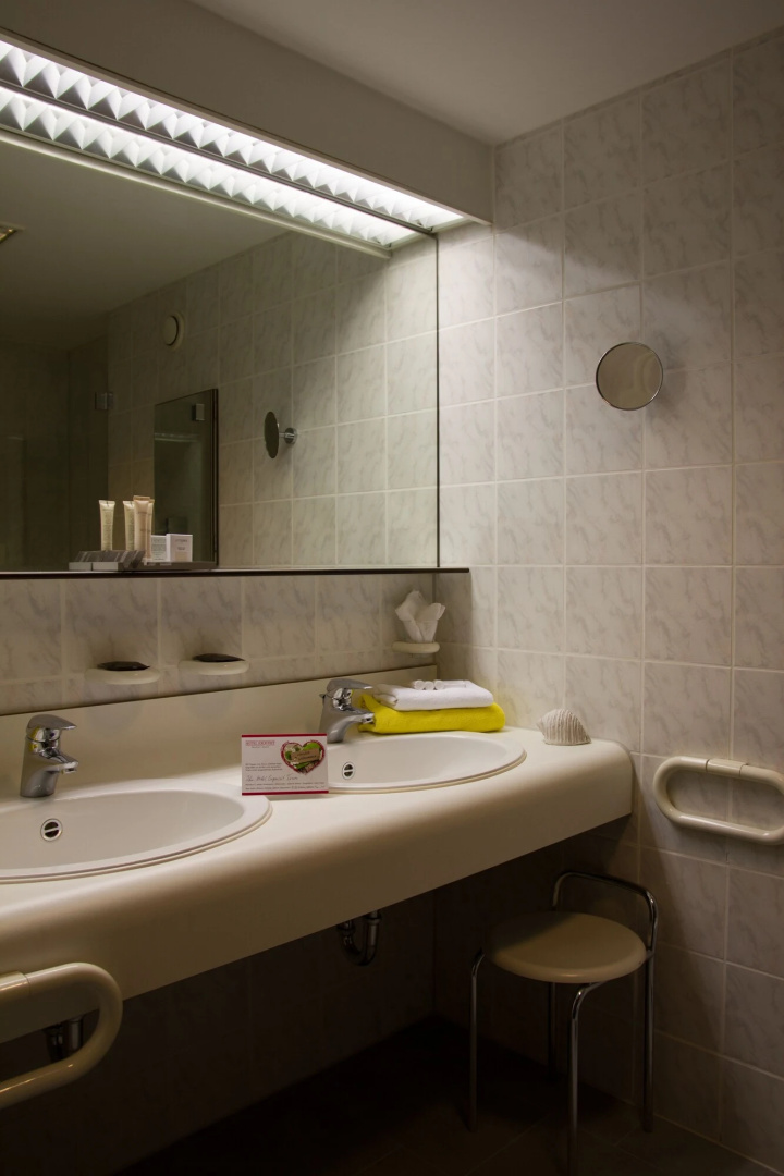 Hotel Exquisit