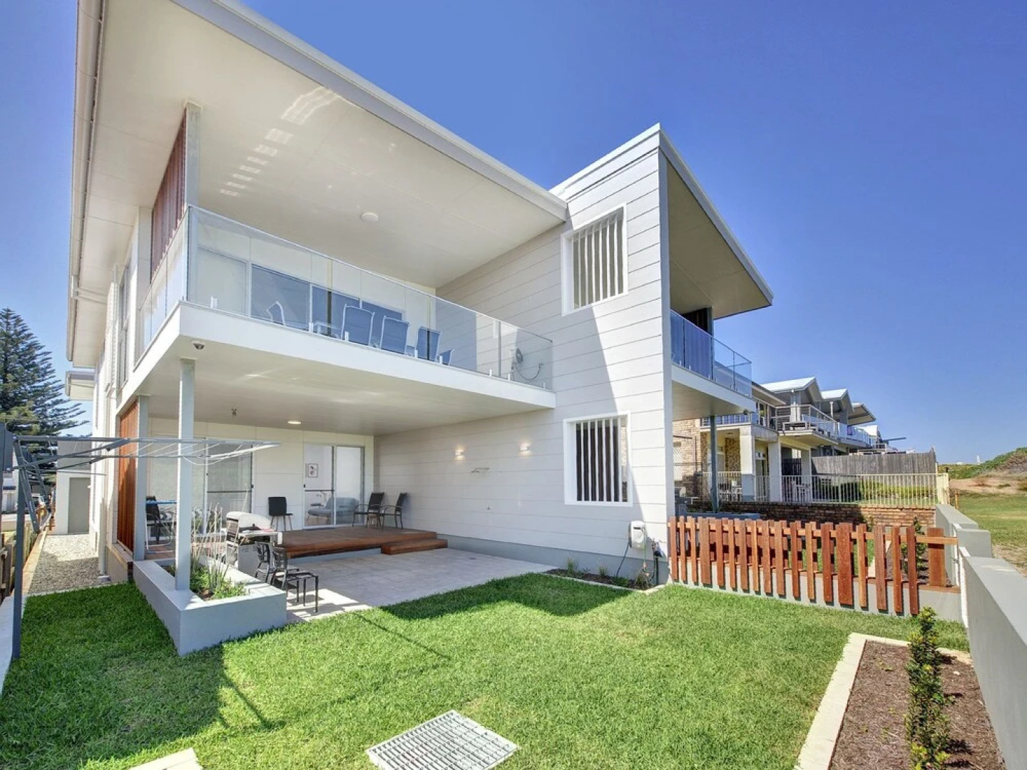 Seas the Day, 41B Ocean Avenue