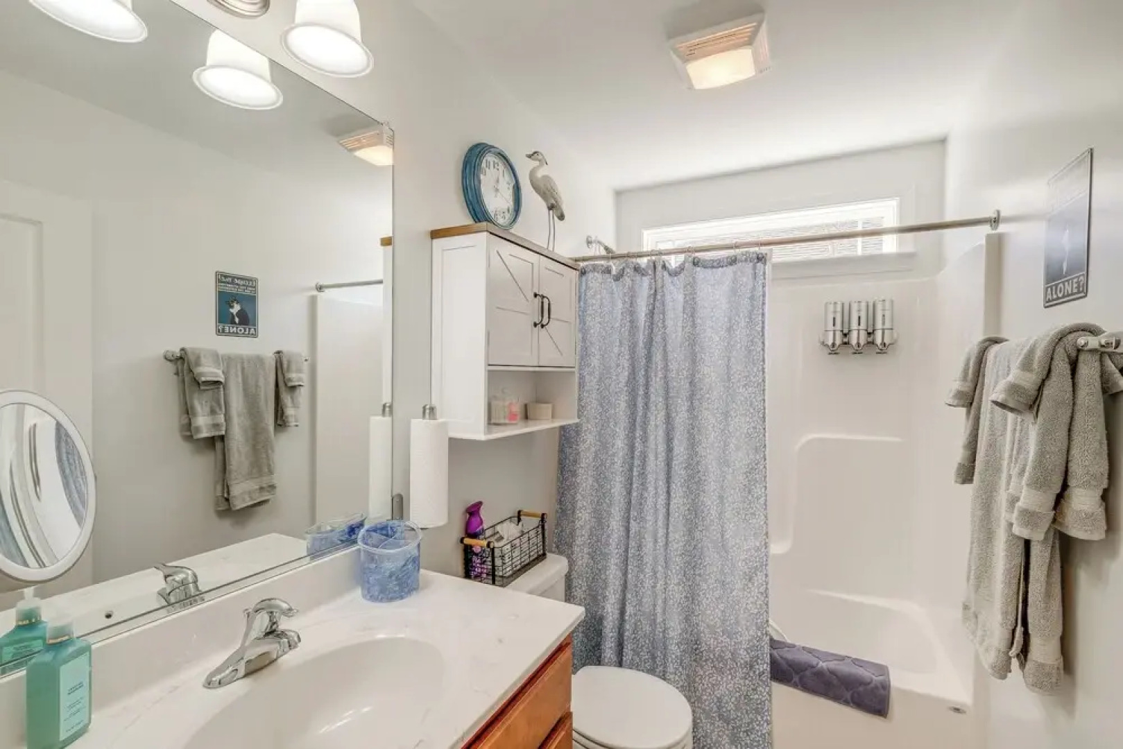 1 Mi to Colonial Beach Boardwalk: Home w/ Fire Pit