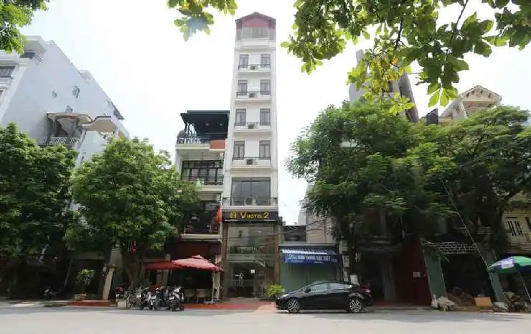 Tan Long V2 Hotel