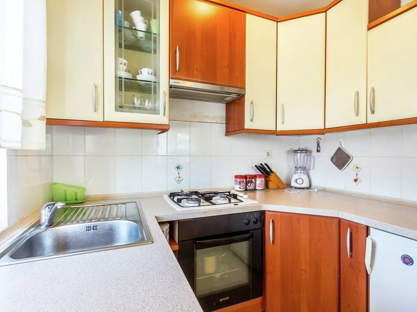 Detached 6 Bedroom House with Private Pool near Ližnjan