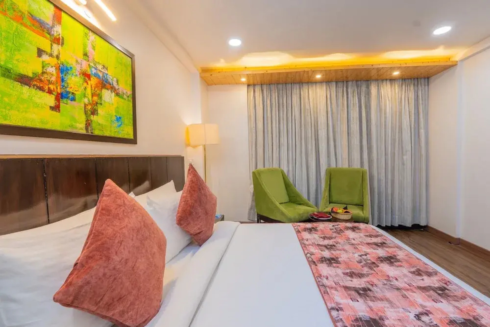 Woodrock Hotel Manali