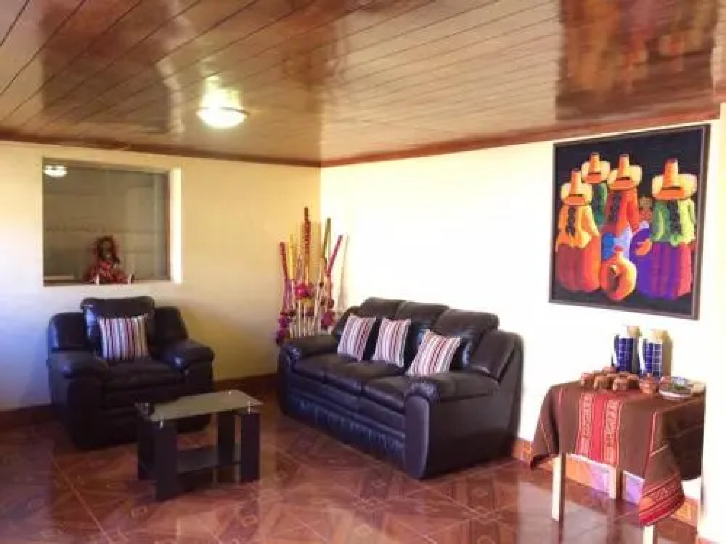 Munay Tika Family House