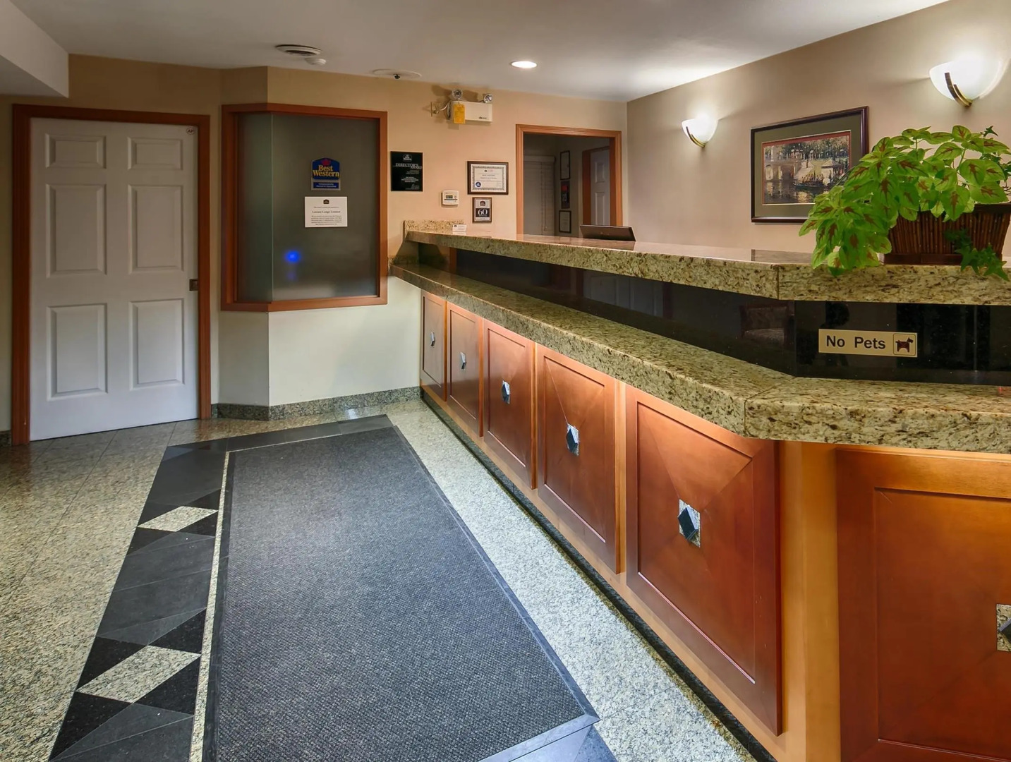 SureStay Hotel by Best Western North Vancouver Capilano