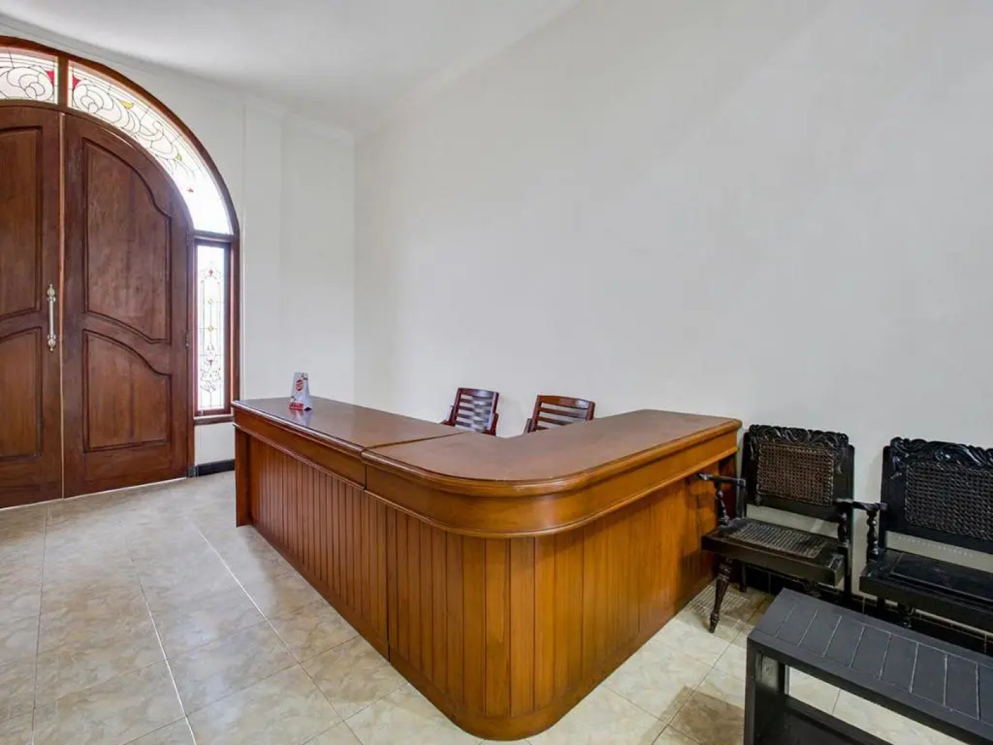 Oyo 2300 Ansori Homestay Syariah