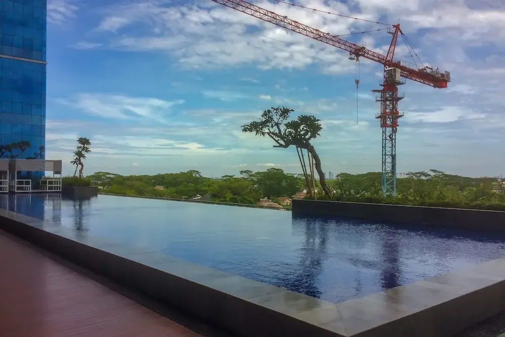 Luxury 2BR Roseville Soho & Suite Apartment near ICE BSD