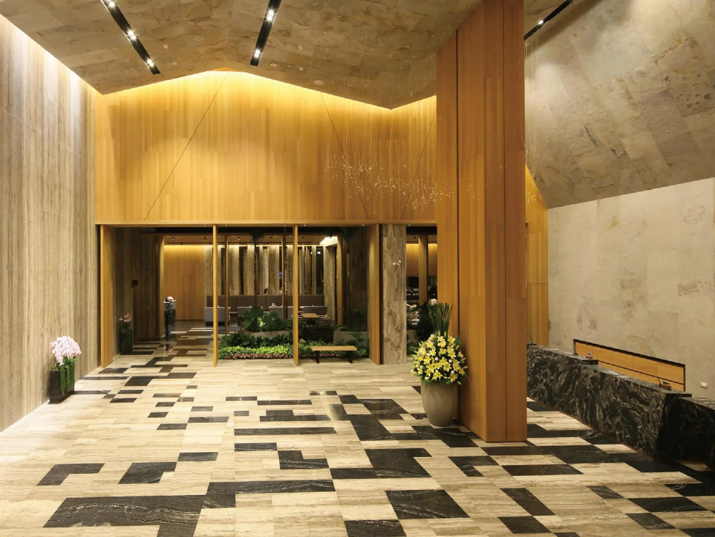 South Urban Hotel