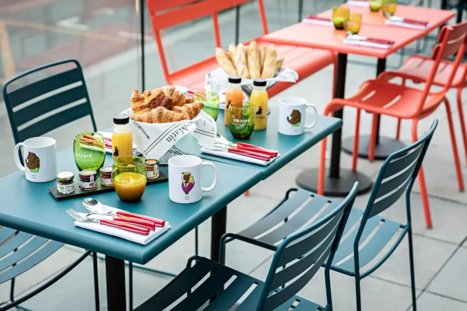 Отель Pullman Paris Tour Eiffel