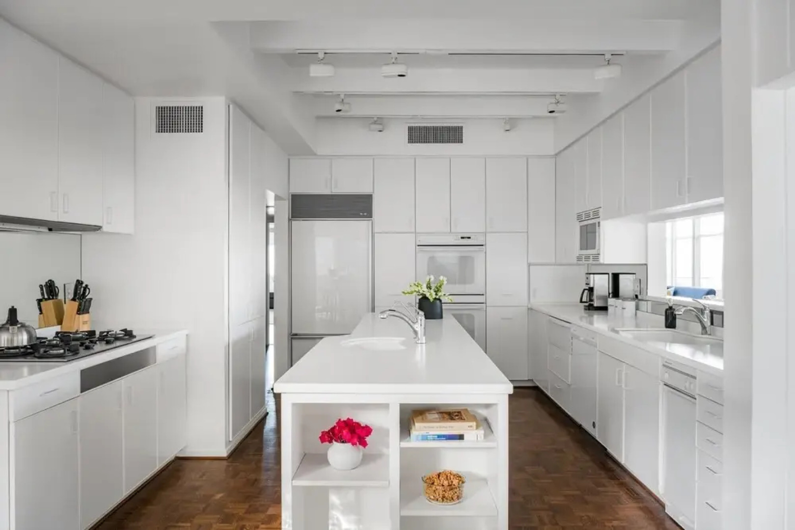 Red Rock by AvantStay Desert Hideaway w View Pool