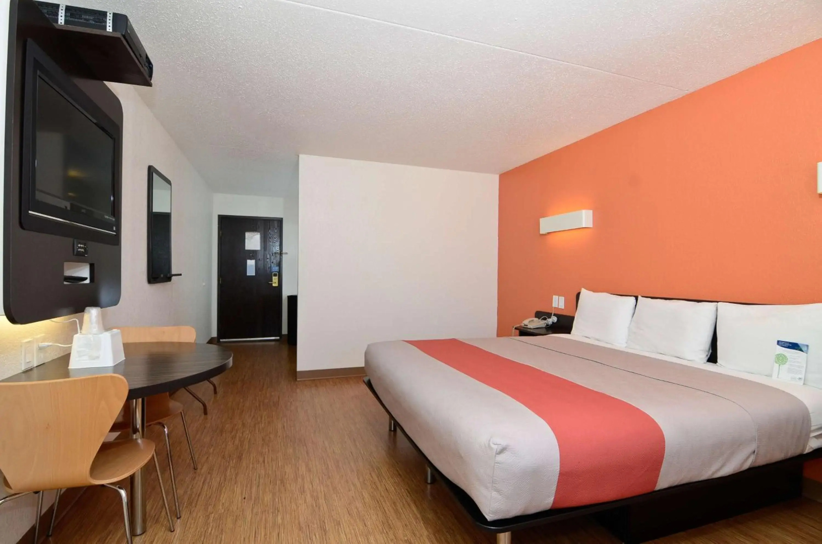 Motel 6 South Haven