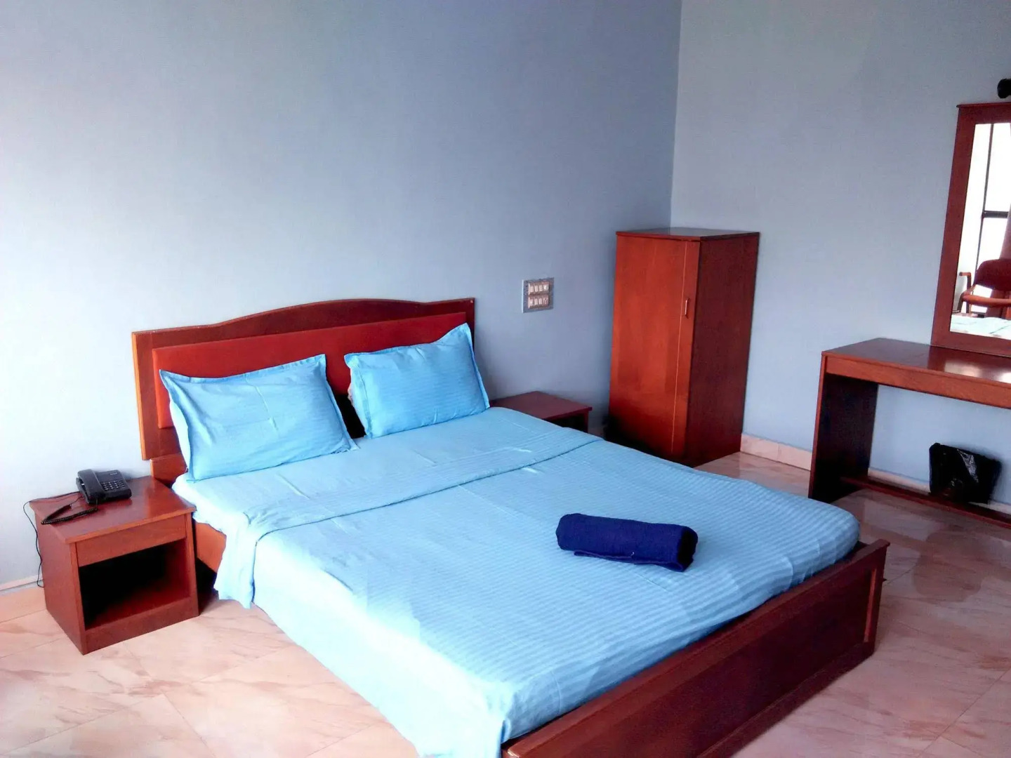 Vedanta Wake Up - Coorg, Madikeri Town Center