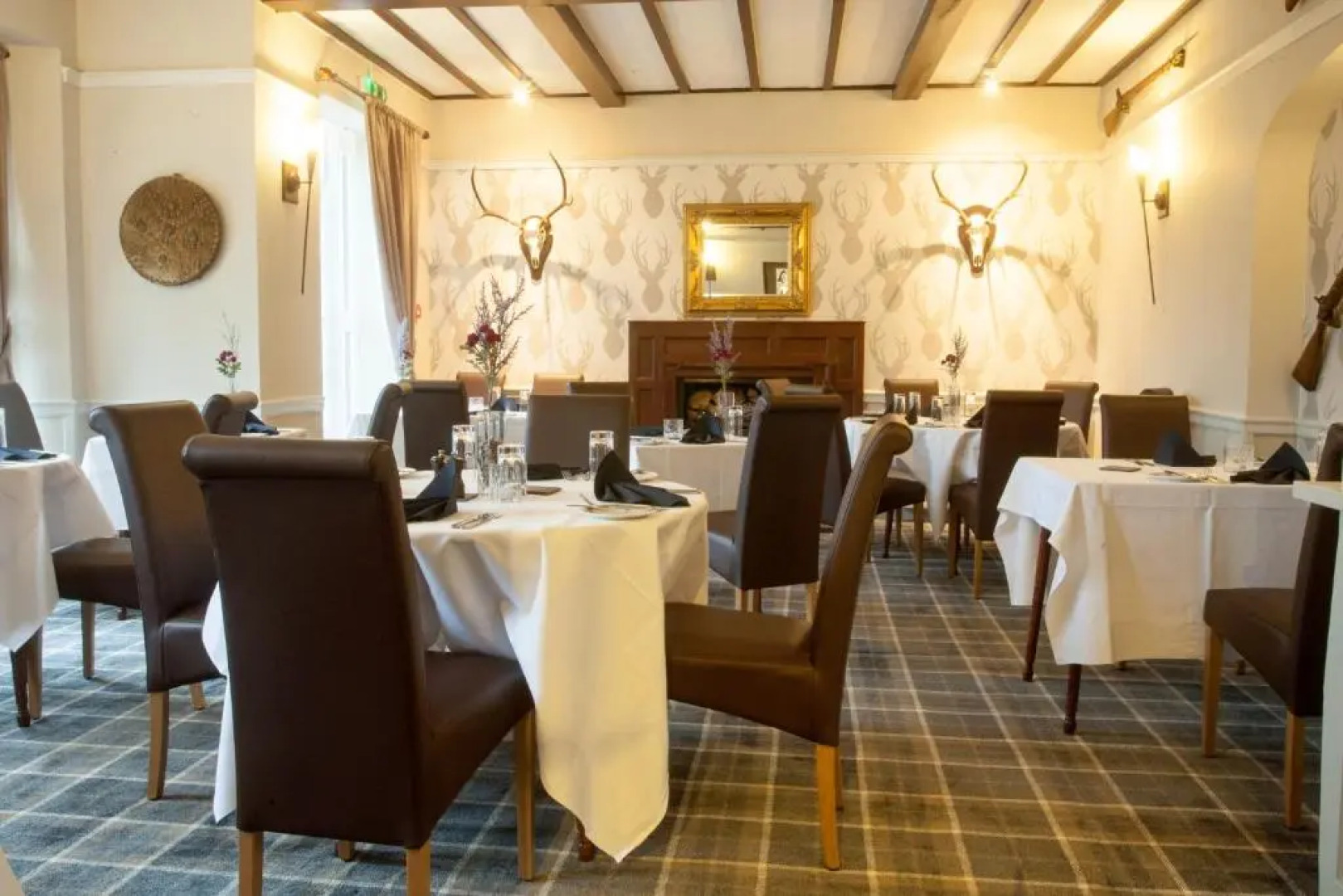 Glenmoriston Arms Hotel