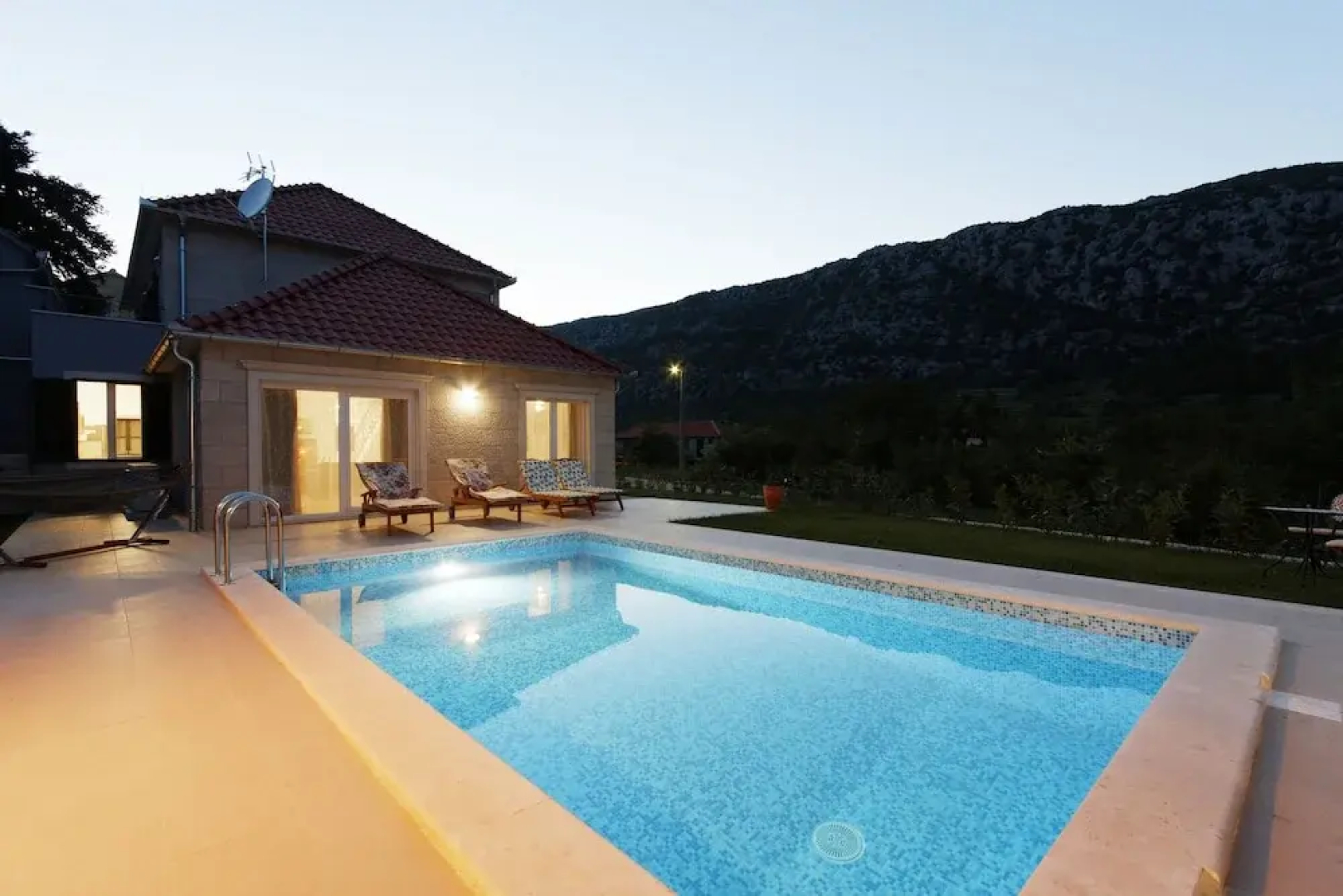 Villa Zupa in quiet part of Dalmatian Hinterland