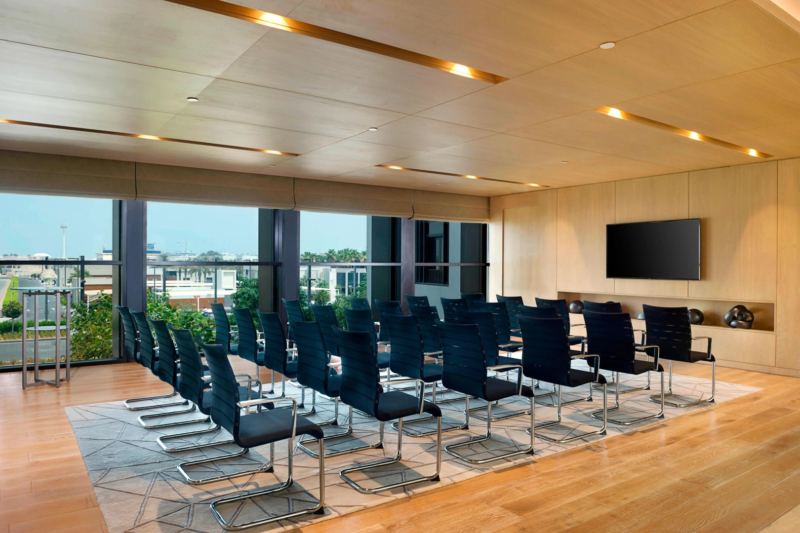 La Ville Hotel & Suites CITY WALK, Dubai, Autograph Collection