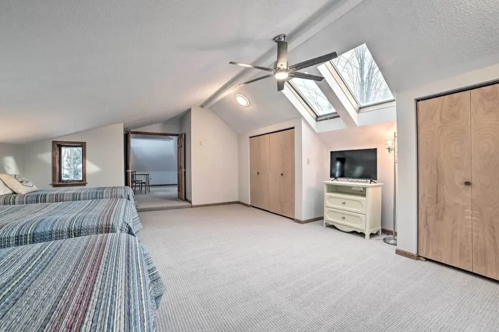 Harbor Springs Home: 1 Mi to Nubs Nob Ski Resort