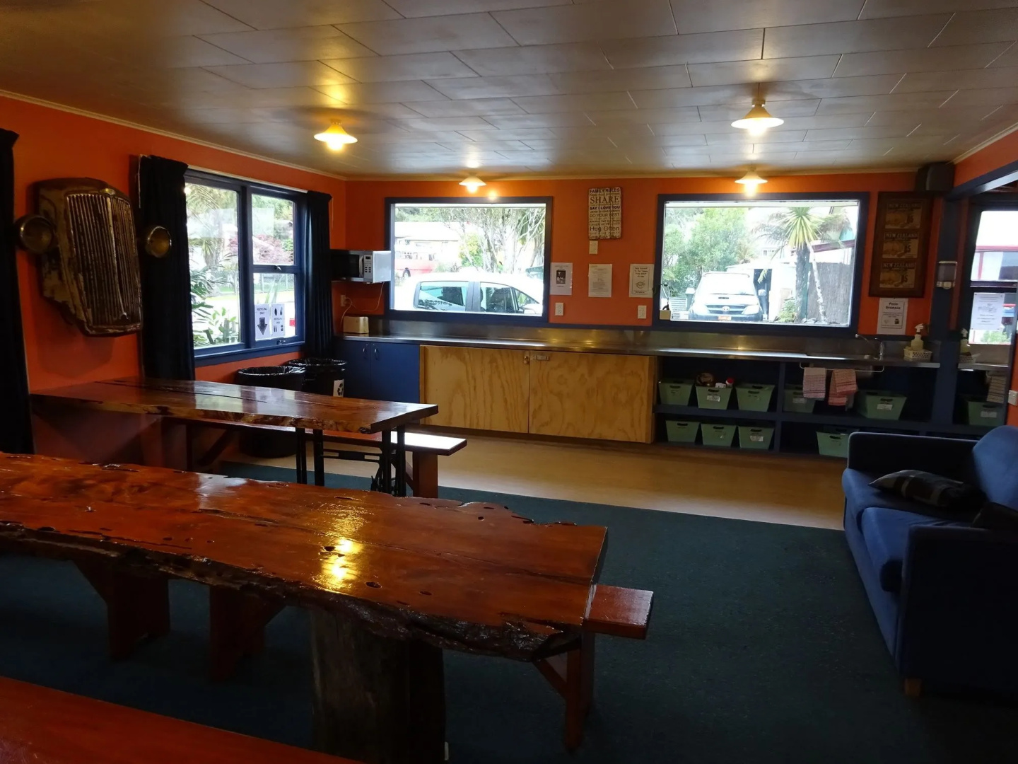 Glow Worm Accommodation - Hostel