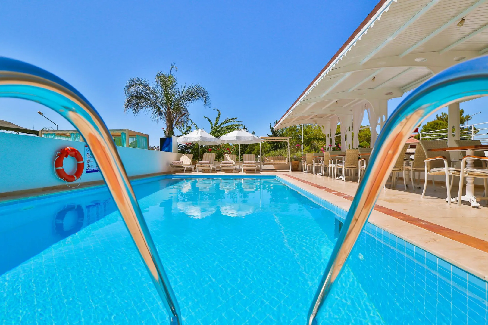 Отель Linda Beach